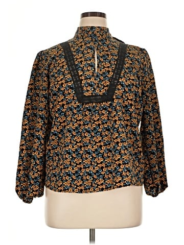 Red Herring 3/4 Sleeve Blouse (view 1)