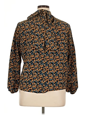 Red Herring 3/4 Sleeve Blouse (view 2)