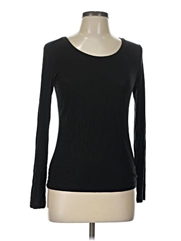 HEATTECH Long Sleeve T-Shirt (view 1)
