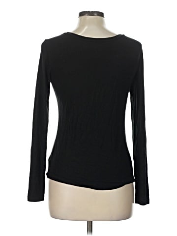 HEATTECH Long Sleeve T-Shirt (view 2)