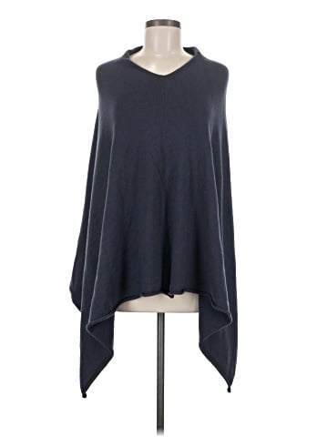 Look Poncho (view 1)