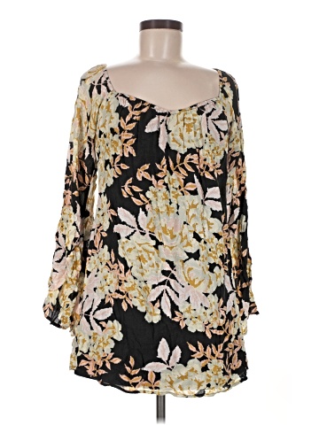 Seventh Day 3/4 Sleeve Blouse (view 1)
