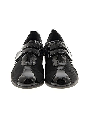 Munro American Sneakers (view 2)