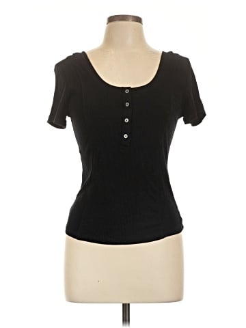 1.State Short Sleeve Top (view 1)