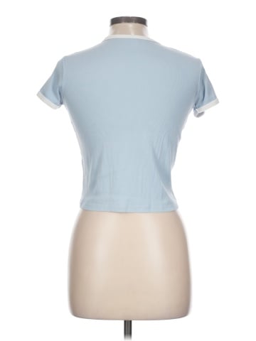 Uniqlo Short Sleeve T-Shirt (view 2)