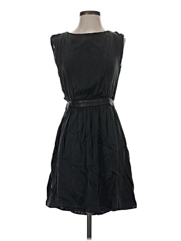 Alice + Olivia Casual Dress (view 1)