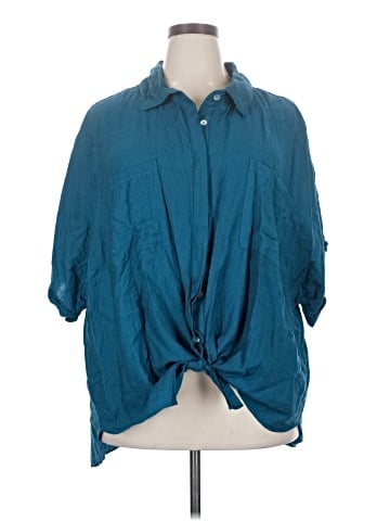 City Chic 3/4 Sleeve Button-Down Shirt (view 1)
