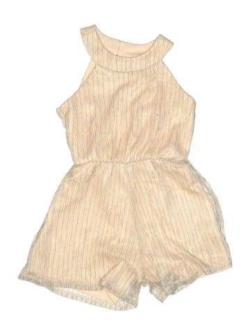 Zunie Short Sleeve Outfit (view 2)