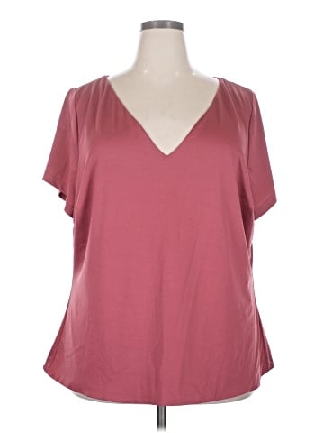 City Chic Short Sleeve T-Shirt (view 1)