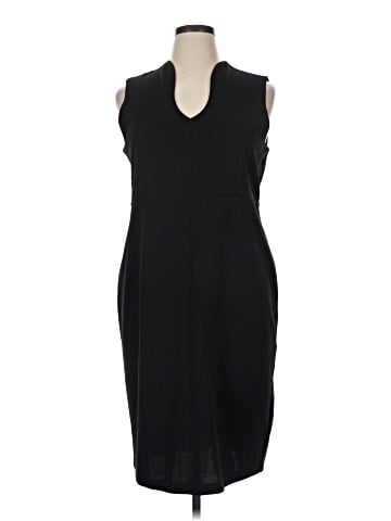 Nina Leonard Sleeveless Top (view 1)