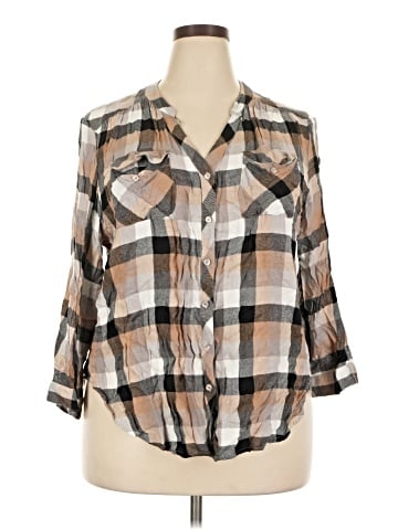 Khakis & Co 3/4 Sleeve Button-Down Shirt (view 1)