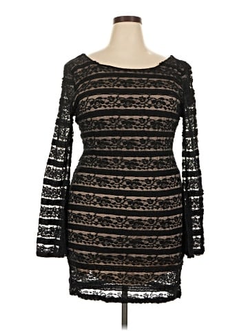 FASHION TO FIGURE Cocktail Dress (view 1)