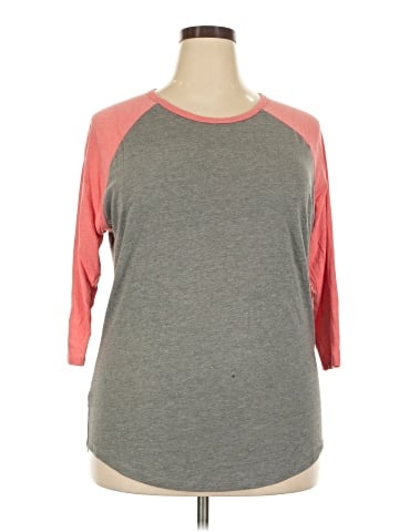 Lularoe 3/4 Sleeve T-Shirt (view 1)