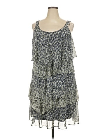 Signature by Robbie Bee Casual Dress (view 1)