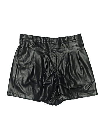 Versona Shorts (view 1)