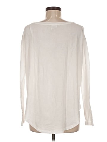 Victoria's Secret Pink Long Sleeve T-Shirt (view 2)