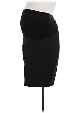 A Pea in the Pod Casual Skirt (view 1)