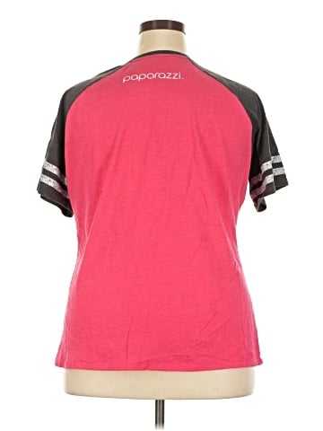 District. Active T-Shirt (view 2)