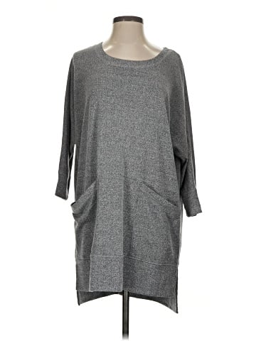 Storia Poncho (view 1)