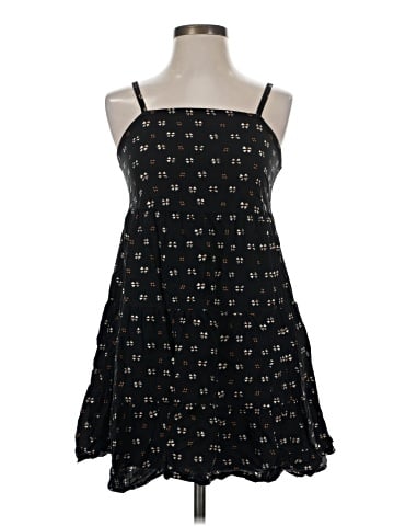 Old Navy Casual Dress (view 1)