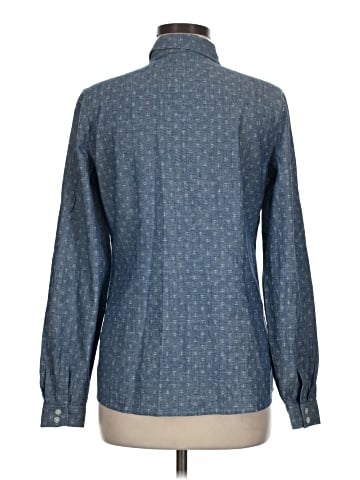 Outback Red Long Sleeve Button-Down Shirt (view 2)