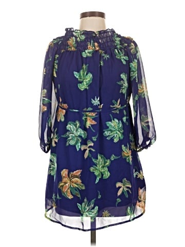Line & Dot Casual Dress (view 1)
