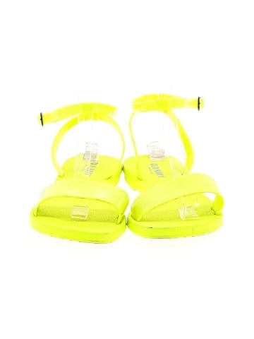 Old Navy Sandals (view 2)