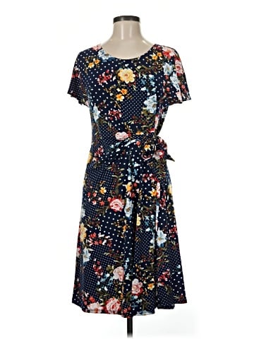 Signature by Robbie Bee Casual Dress (view 1)