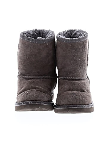 Ugg Boots (view 2)