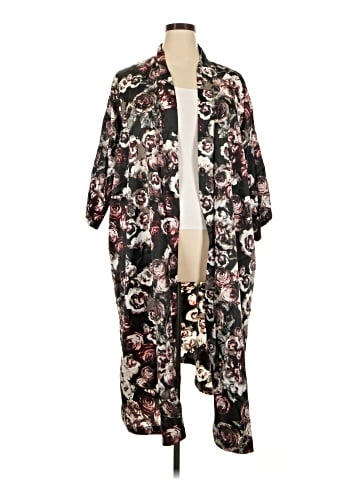 Ellos Kimono (view 1)