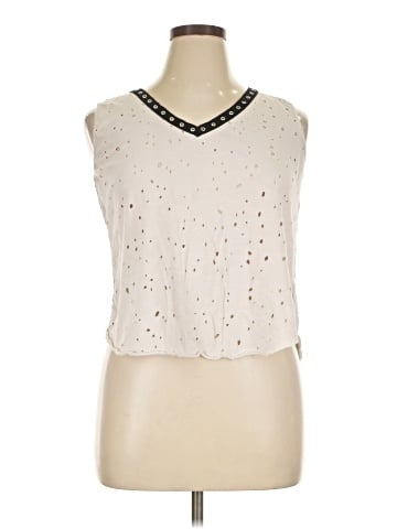 H.I.P. Happening in the Present Tank Top (view 1)