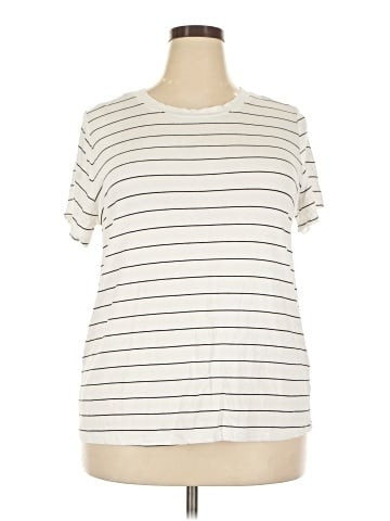 Torrid Short Sleeve T-Shirt (view 1)