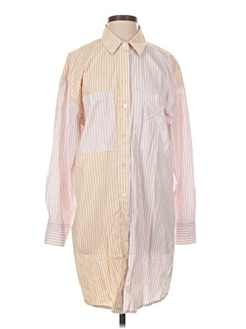 Abercrombie & Fitch Casual Dress (view 1)