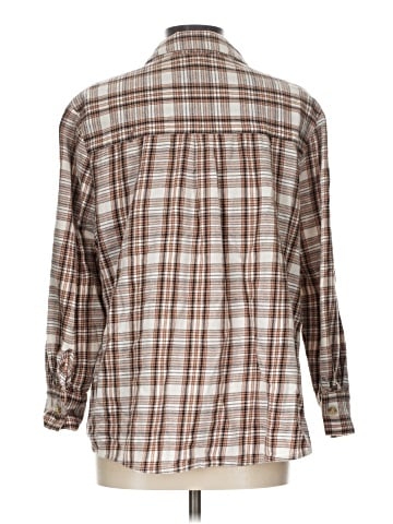 Forever New Long Sleeve Button-Down Shirt (view 2)