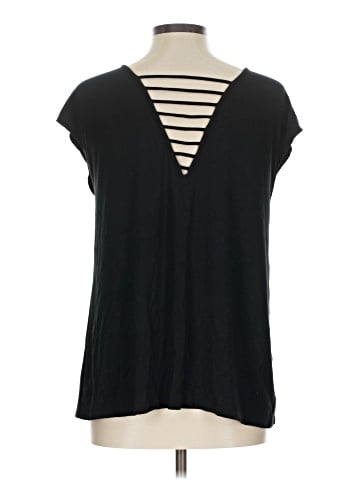 American Eagle Outfitters Sleeveless T-Shirt (view 2)