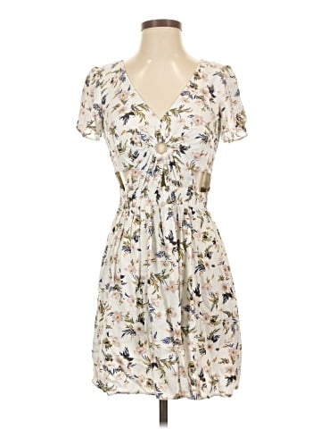 American Eagle Outfitters Casual Dress (view 1)