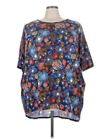 Lularoe Short Sleeve T-Shirt (view 1)