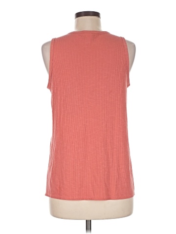 LUXE Sleeveless T-Shirt (view 2)