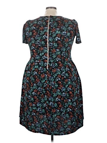 Lularoe Casual Dress (view 2)
