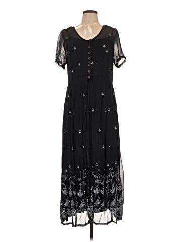 Victoria Holley Casual Dress (view 1)