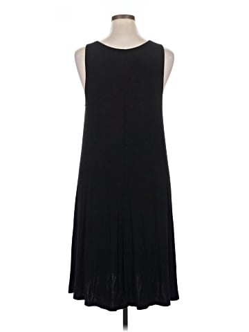 Old Navy Casual Dress (view 2)