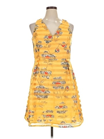 Banana Republic Factory Store Cocktail Dress (view 1)