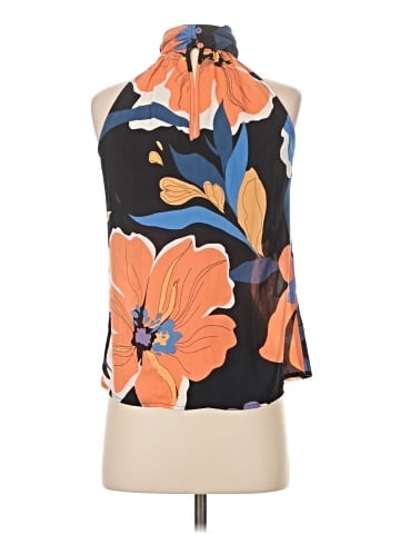 DR2 Sleeveless Blouse (view 2)