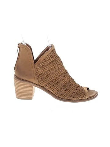 Sbicca Sandals (view 1)