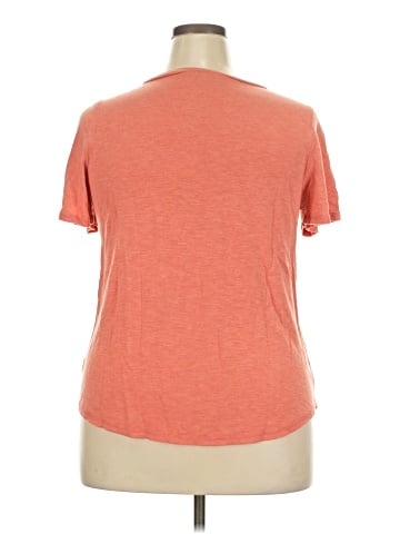 Jessica Simpson Short Sleeve T-Shirt (view 2)
