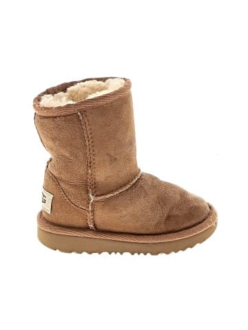 Ugg Boots (view 1)