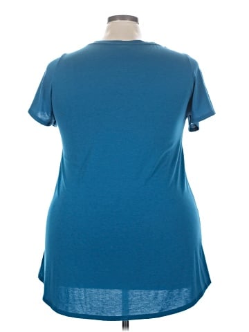 Lularoe Active T-Shirt (view 2)