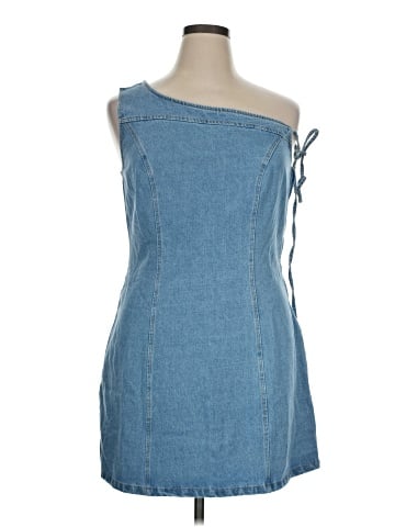 Lulus Casual Dress (view 1)