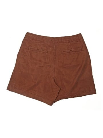 Gap Shorts (view 2)