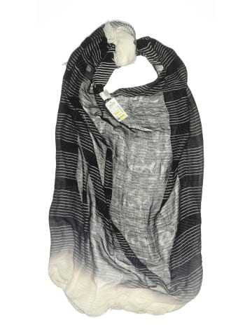Ellen Tracy Scarf (view 1)